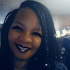 Meet your Posher, Lynette